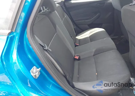 2012 Ford Focus Se z USA, uszkodzony, nr VIN 1FAHP3K27CL293838